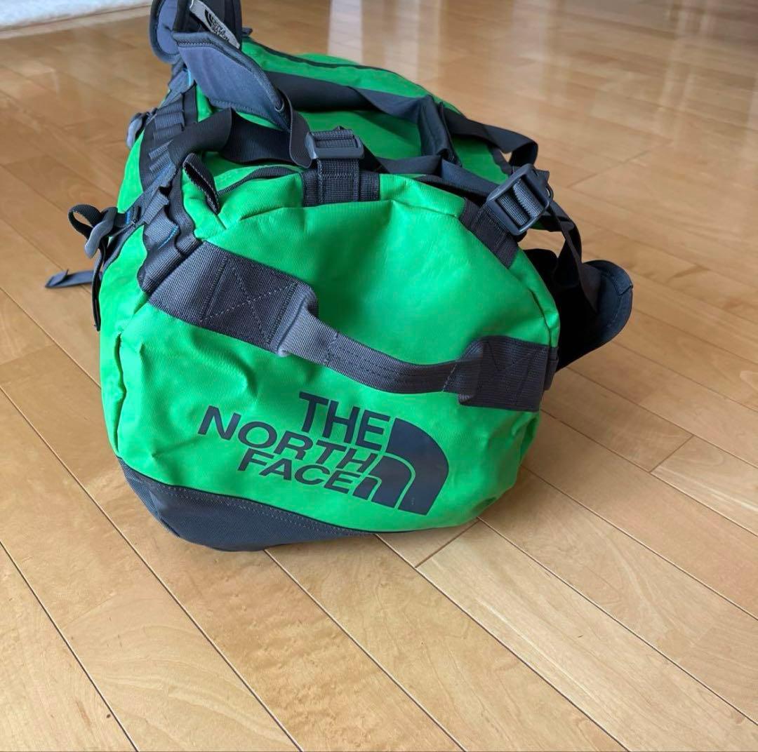 ノースフェイス　ボストンバッグ　スポーツバッグ　リュック　ロゴ入り　旅行　大容量