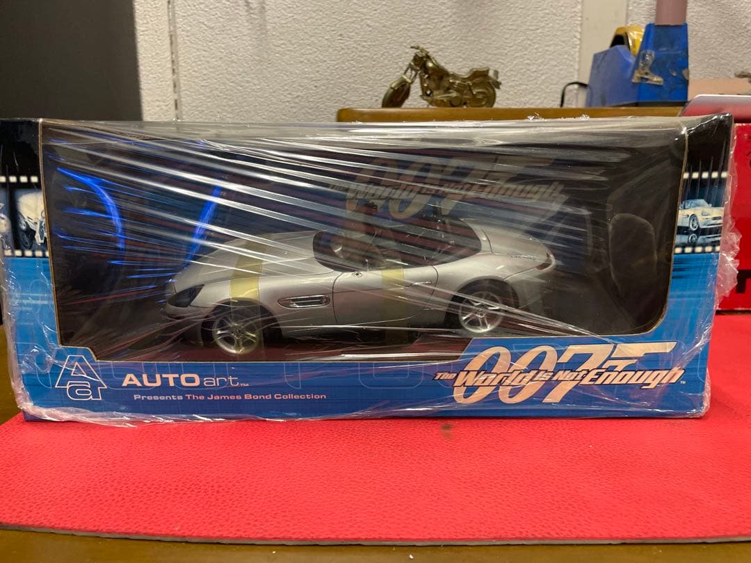 オートアート　007ボンドカー