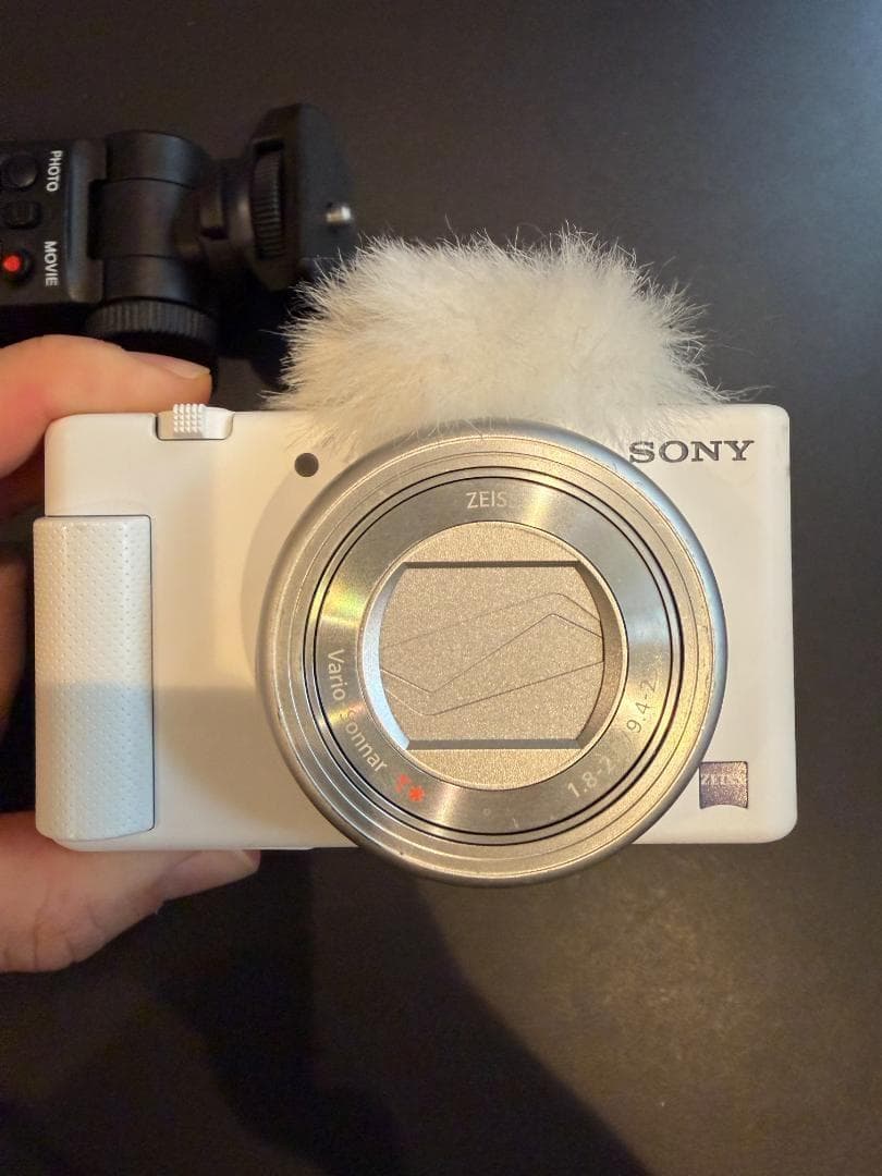 美品 SONY VLOGCAM ZV-1 ホワイト シューティンググリップ付き