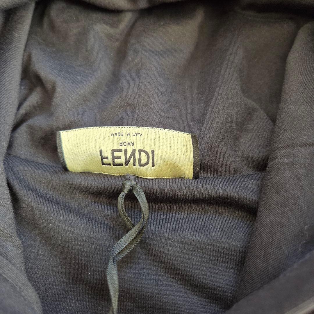 新品　フェンディ　ズッカ　パーカー　フーディ　ブラック　ユニセックス