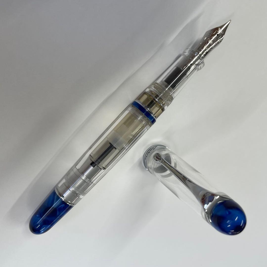 88 Minerali（ミネラーレ）アズライト