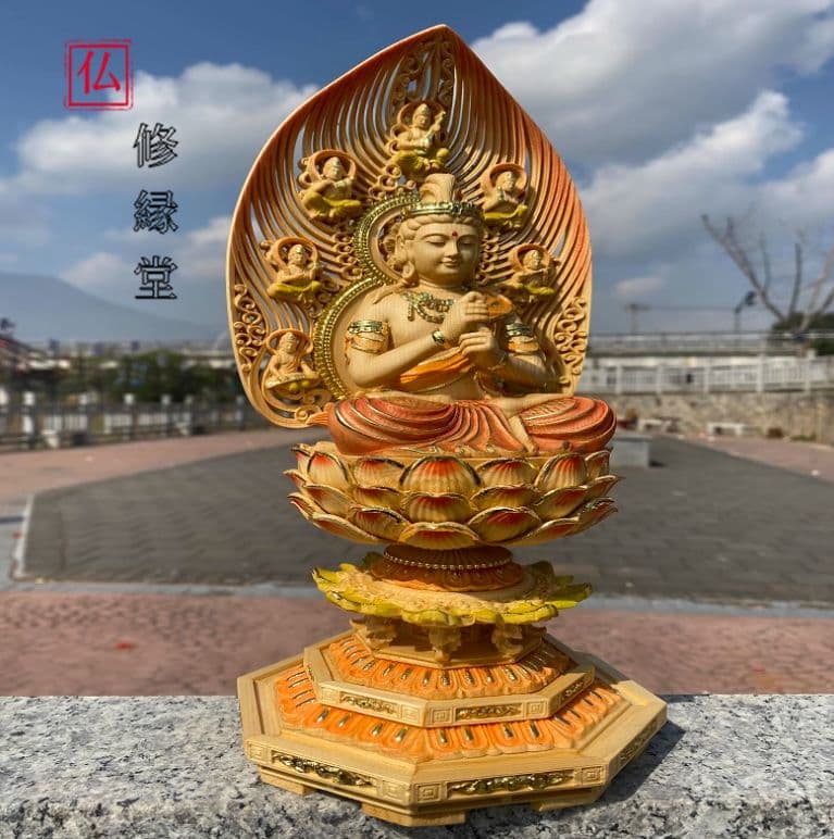 【修縁堂】新作　仏教工芸品　木彫仏像 彩金 彩金 彩繪 大日如来座像