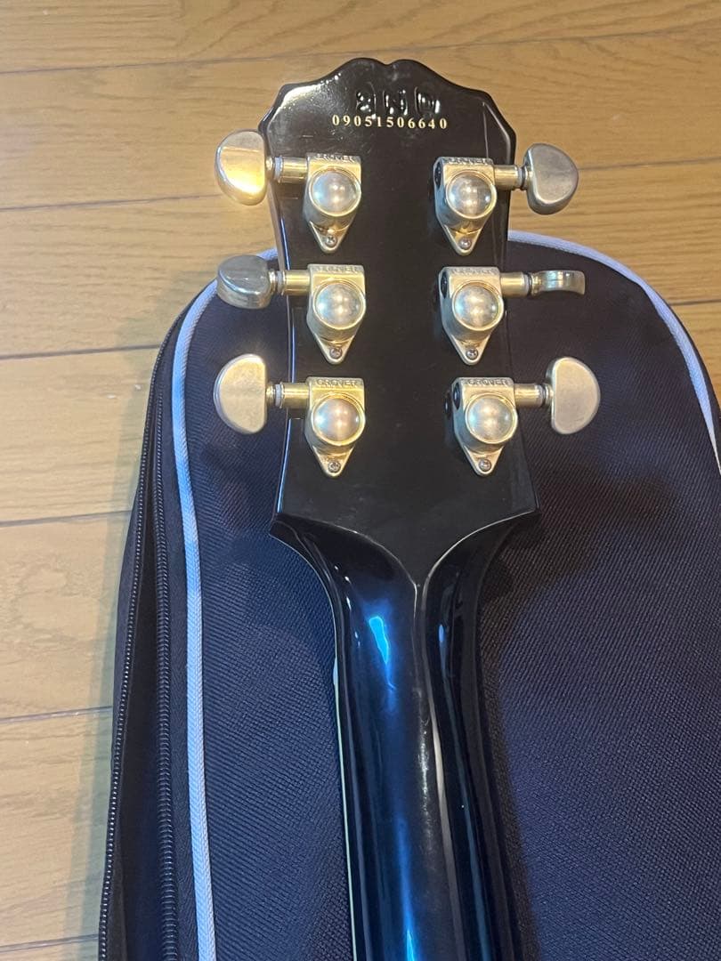 Epiphone Les Paul Custom ブラック ギター