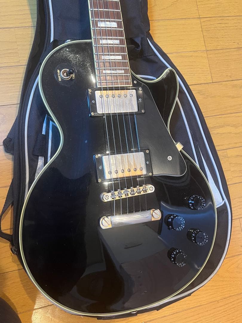 Epiphone Les Paul Custom ブラック ギター