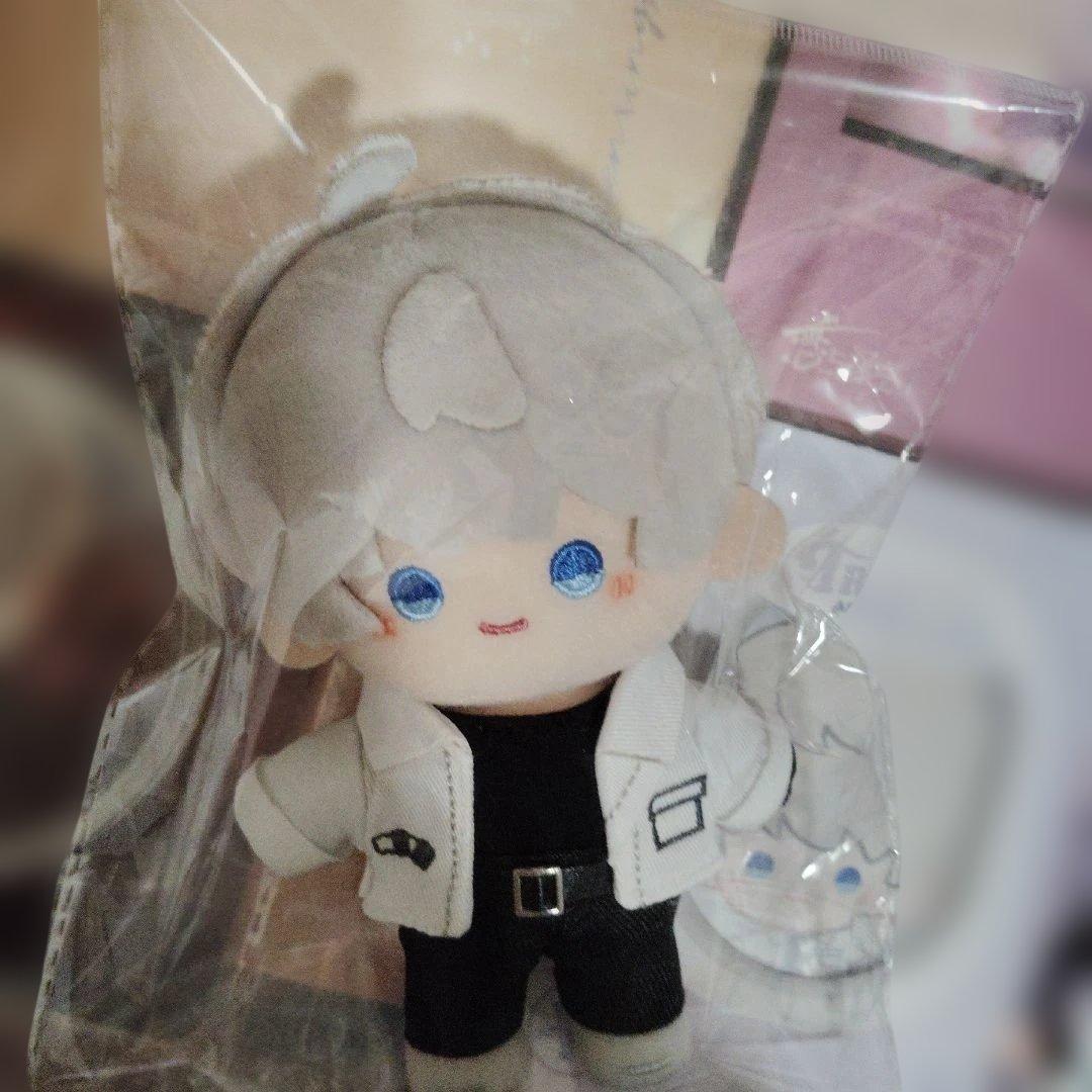 公式正規品　恋と深空　セイヤ　ぬいぐるみ　カード　缶バッジ