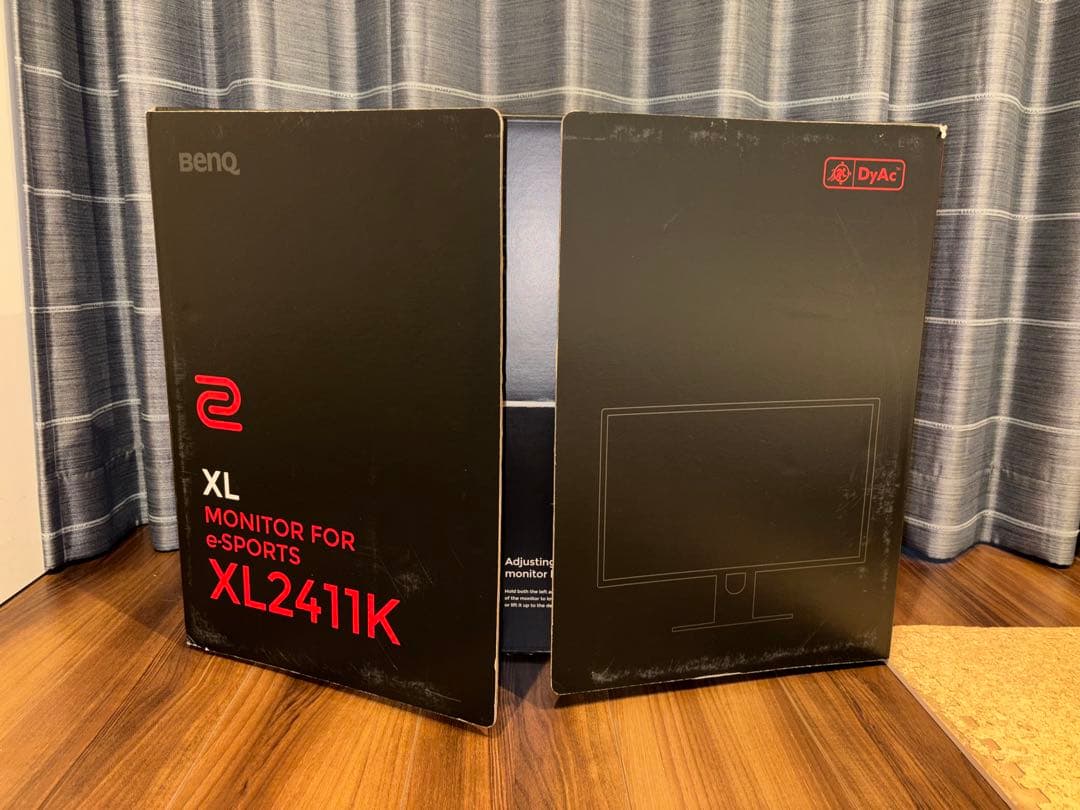 BenQ XL2411K 24インチ ゲーミングモニター　144Hz