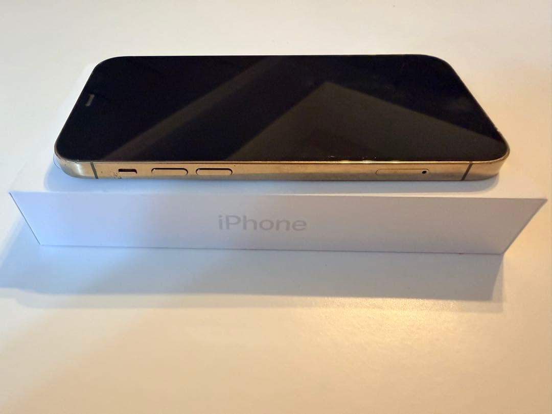 【美品】iPhone 12 Pro 256GB ゴールド