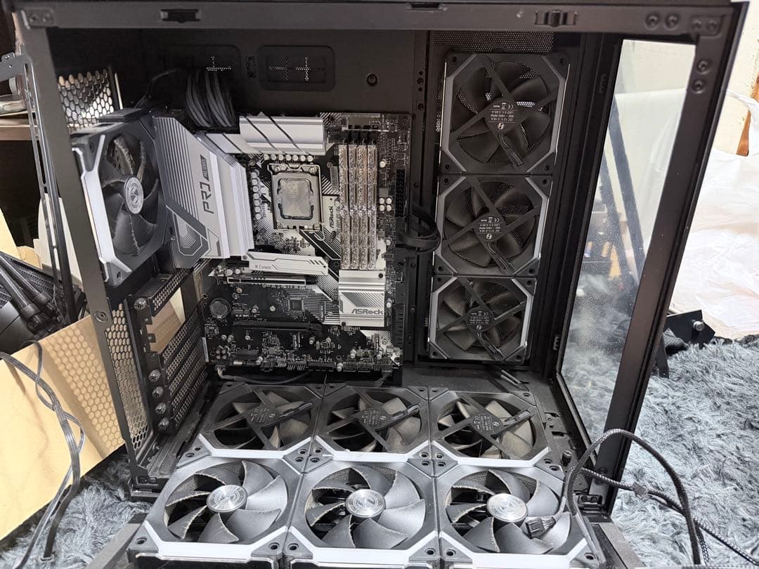 PCケース(自作PC用) 13700k AsRockz790 D4 Trident  G.