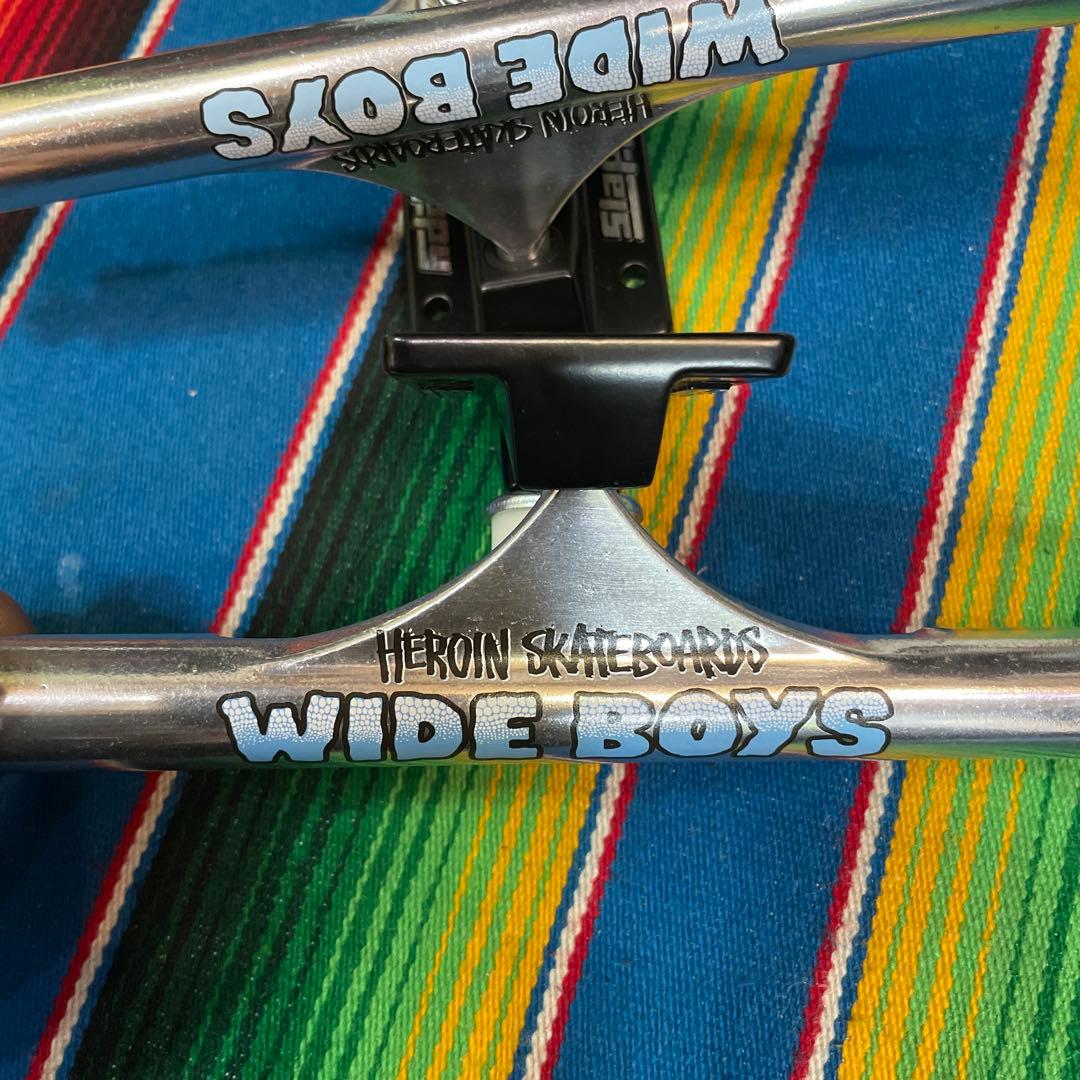 HEROIN SKATEBOARDS スケートトラック　212.5mm