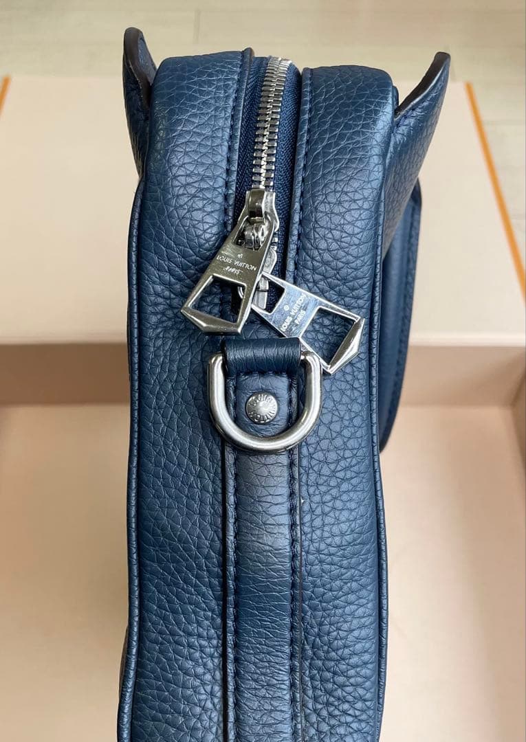 専用 Louis Vuitton Armand MM トリヨンレザー