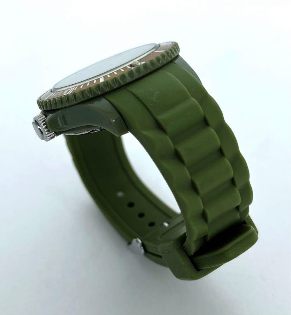 FROMJAPAN様売約済　A BATHING APE 時計 ラバーバンド