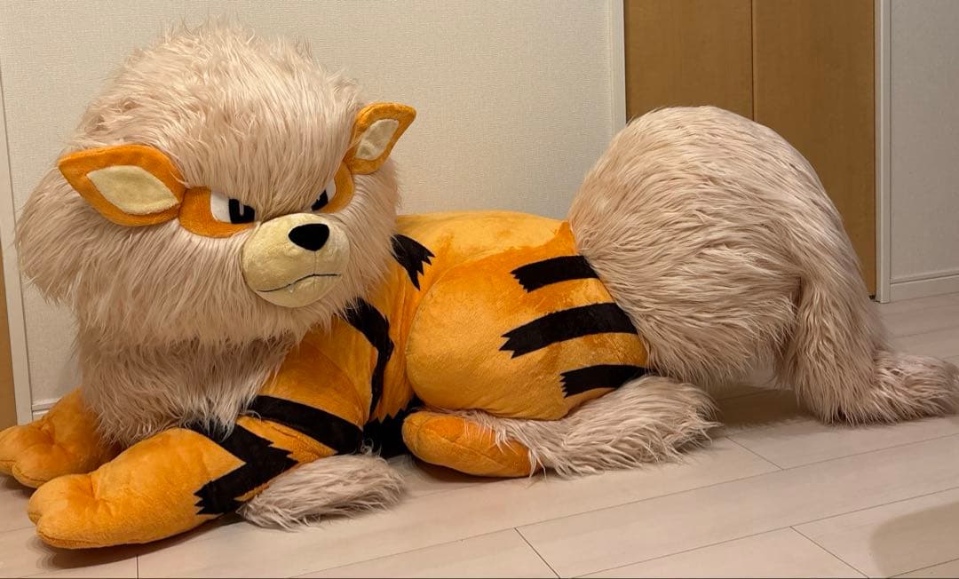 【美品・タグ付き】添い寝 ウインディ ぬいぐるみ 等身大 ポケモンセンター