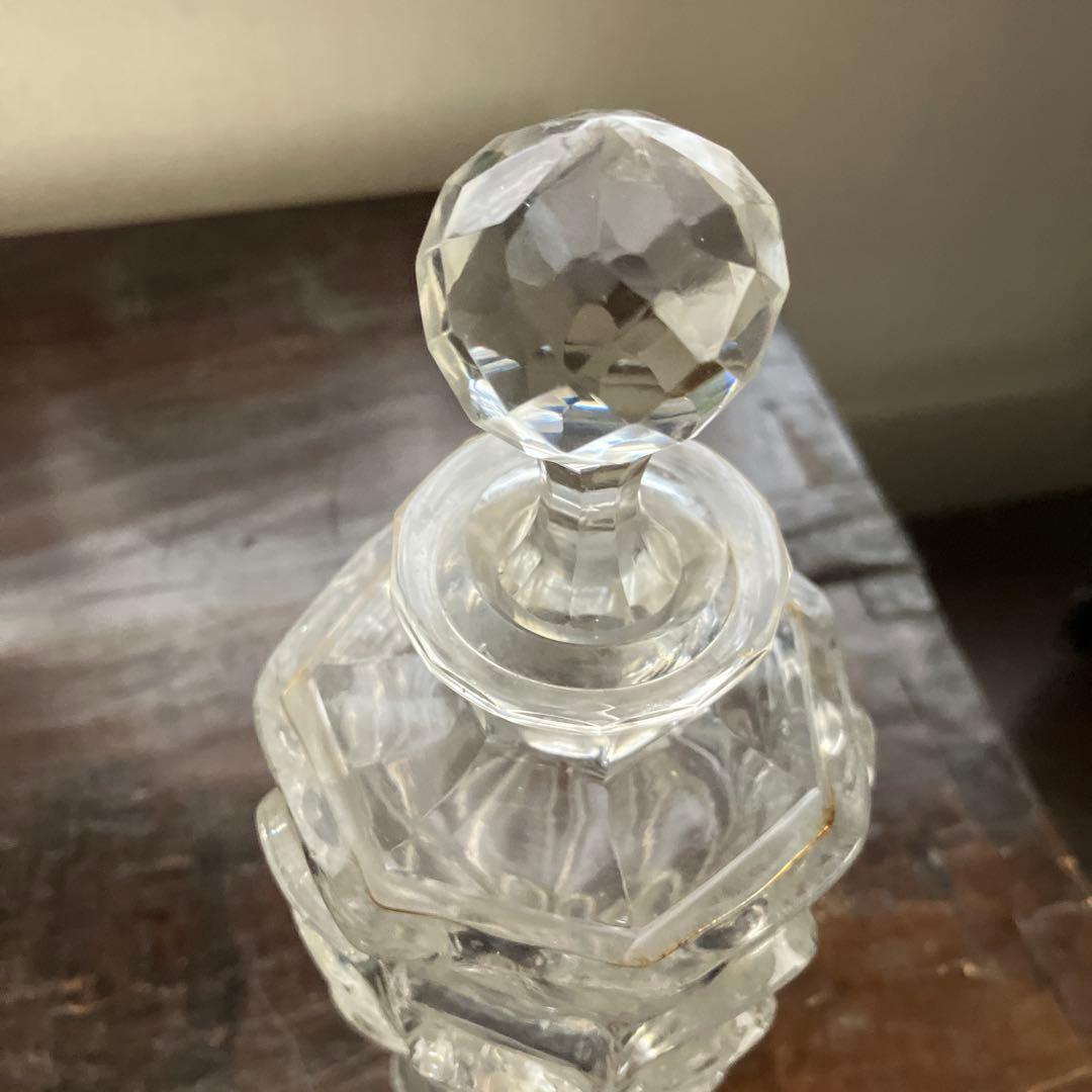 お値引き　オールドバカラ香水ビン