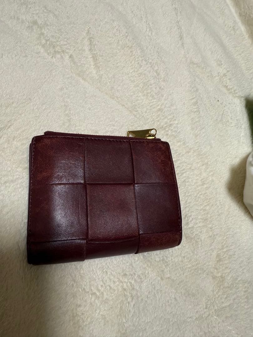 BOTTEGA VENETA バーガンディ 二つ折り財布