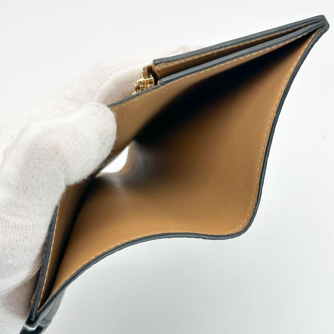 【現行品】ルイヴィトン ヴェルティカルウォレット コンパクト トリヨン 二つ折り
