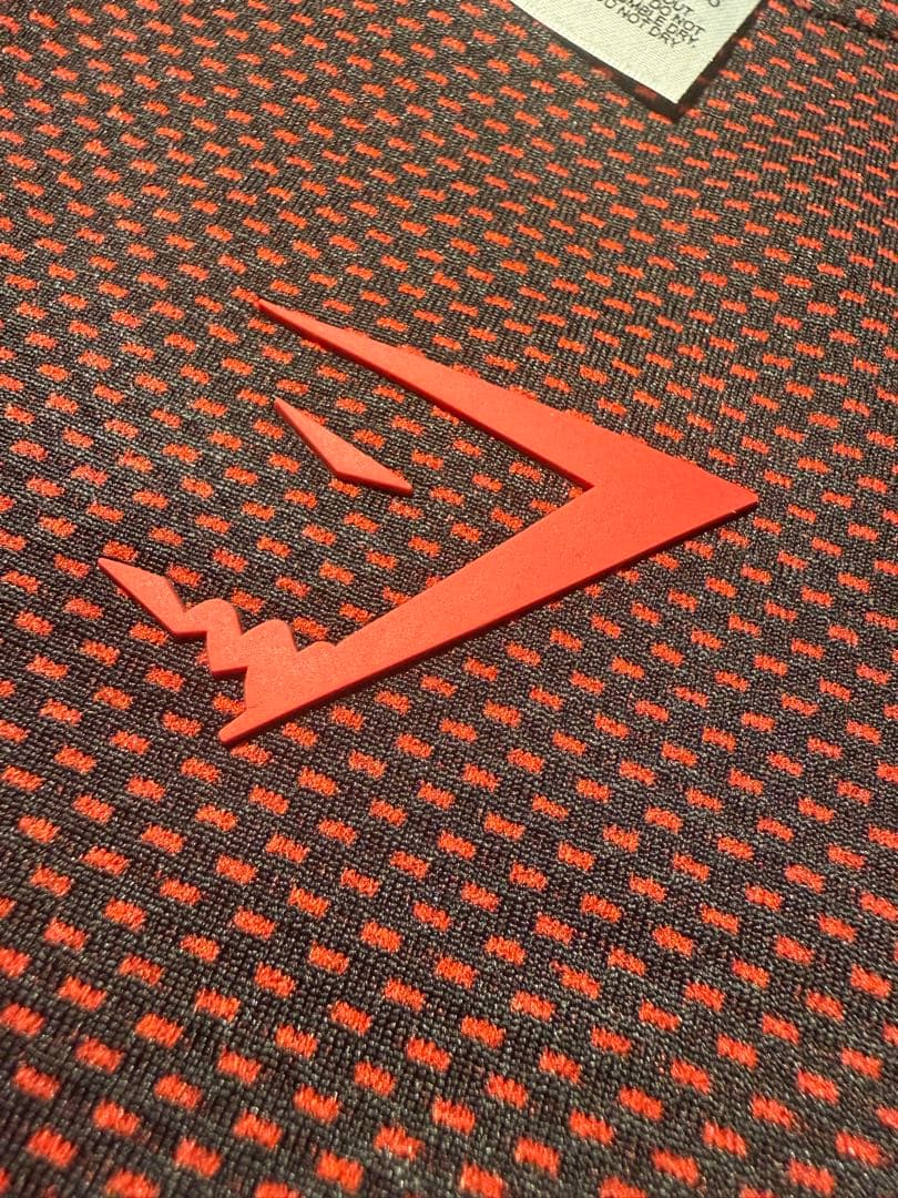  onyx v5 Red Mサイズ　コンプレッション　新品未使用