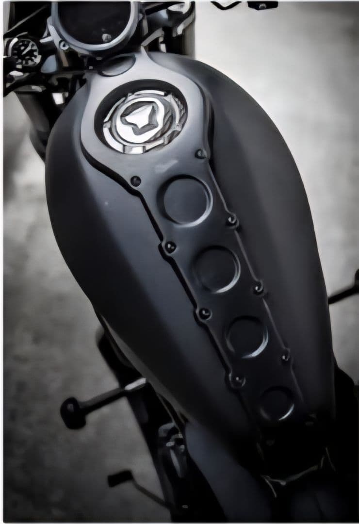 ホンダレブル250-500用タンクカバー K-speed Diabolus製