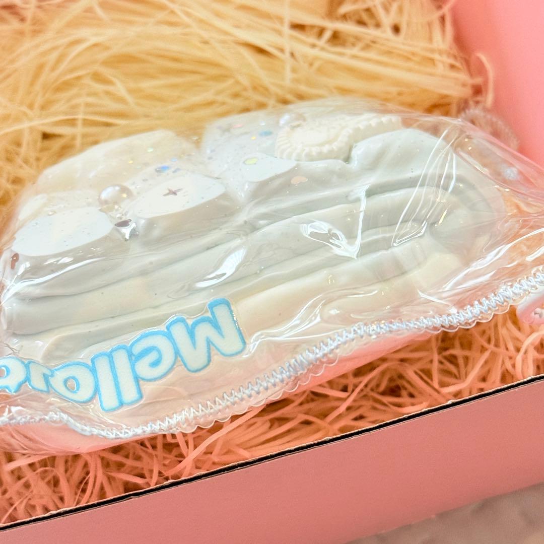 【激レア商品】mellojoyメロジョイスクイーズ /布団/水色/雲/ふとんくも