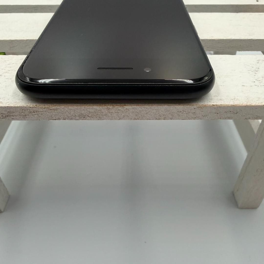 iPhone SE第3世代 64GB ミッドナイト 320