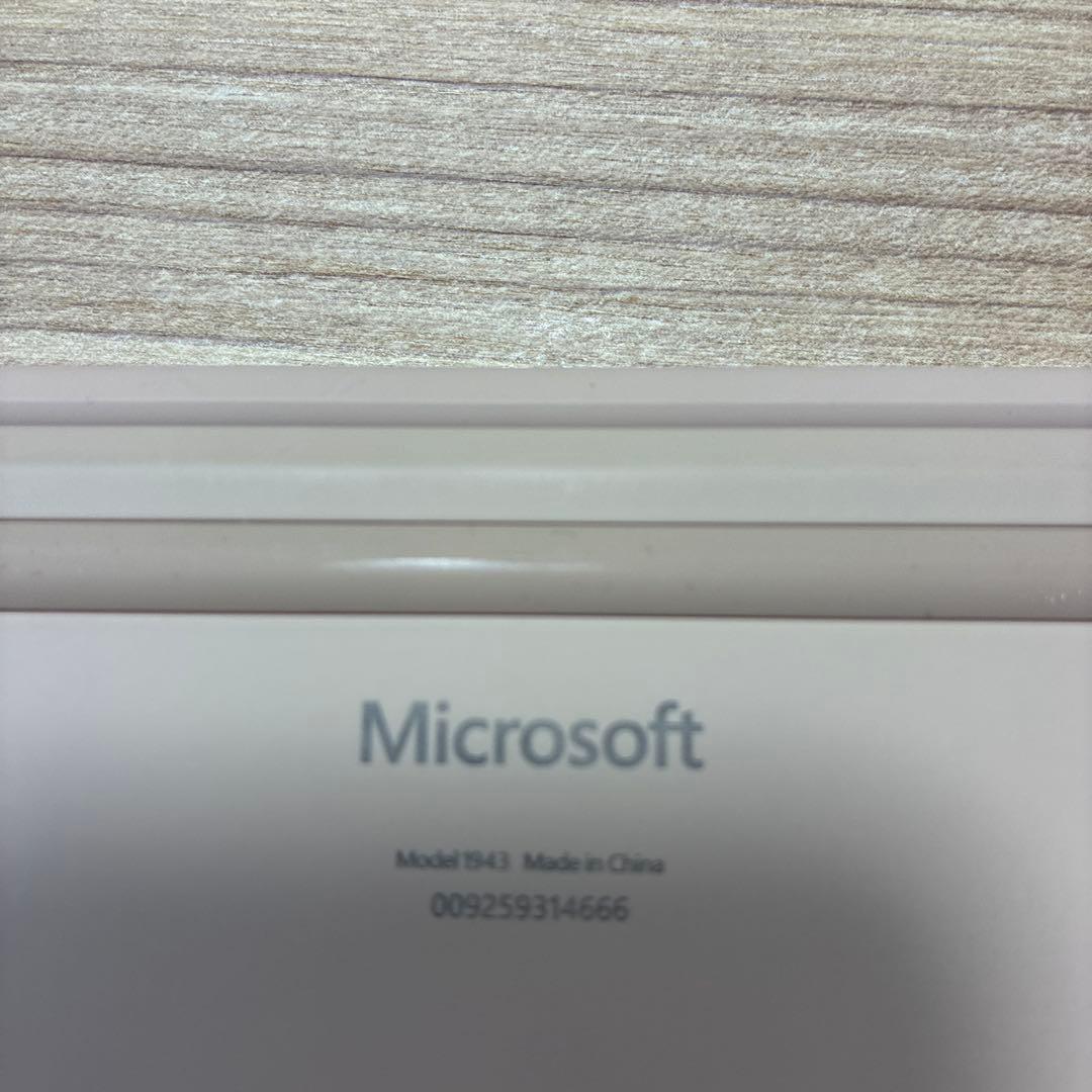 【美品】Microsoft Surface Laptop Go 12.4インチ