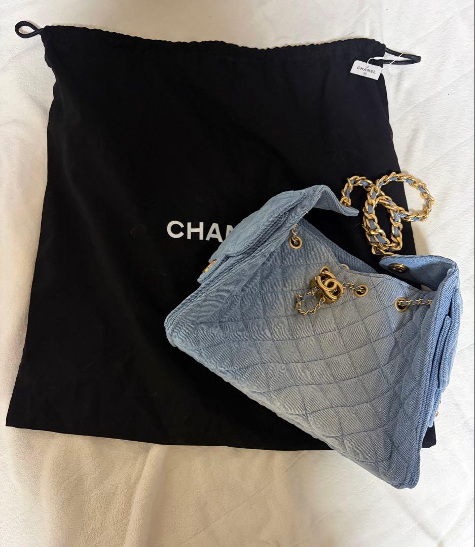 CHANEL デニムブルー キルティングバッグ