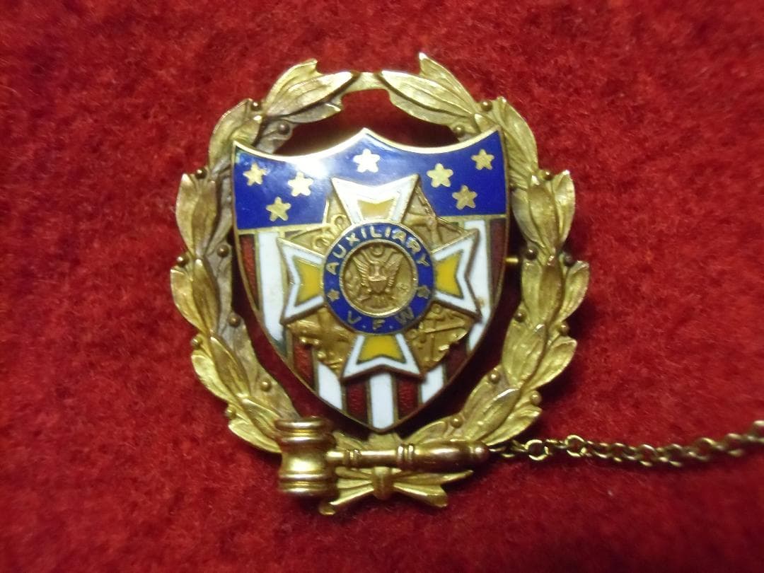 ★１９４３年＊アメリカ軍＊１０Ｋ金/４１７ＧＯＬＤ製＊ＶＦＷＡ議長バッジ（実物）