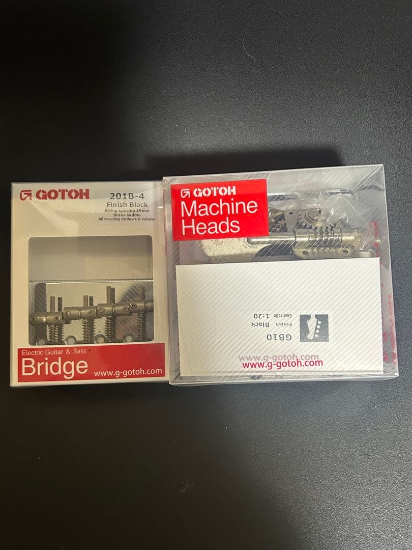 Fender Japan エレキベースギターPB-43. BLK