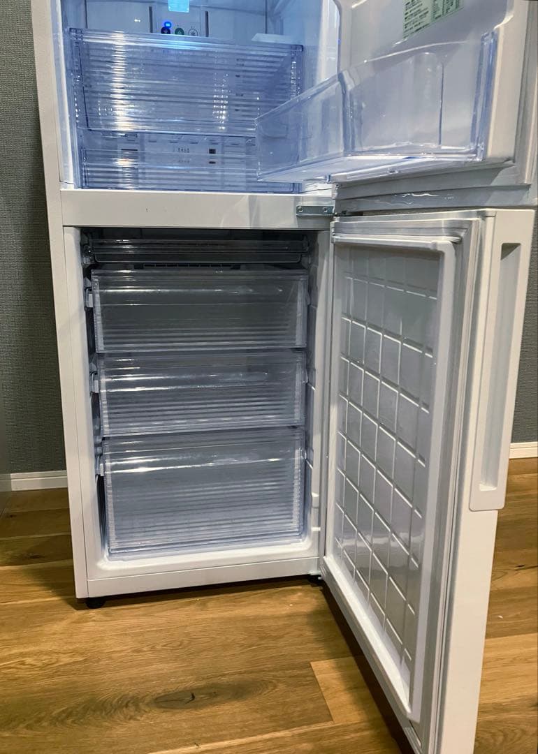 SJ-PD28G-W シャープ　冷蔵庫