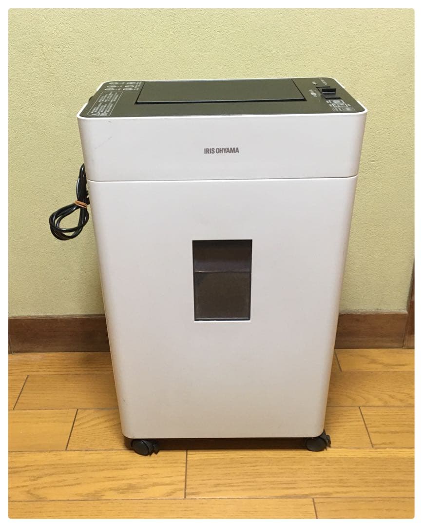 アイリスオーヤマ オートフィードシュレッダー AFSR100M