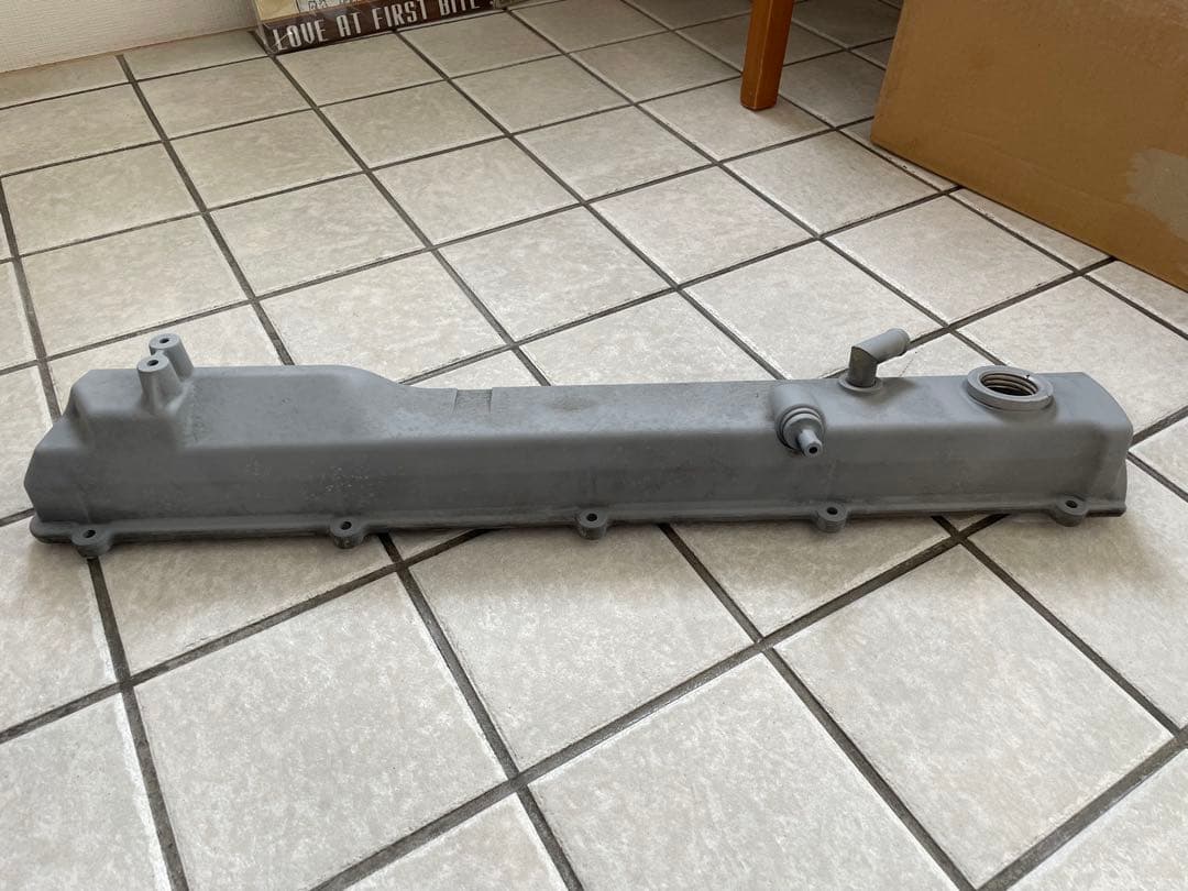 て*虫様 RB25DET タペットカバー　日産　スカイライン　ローレル　エンジン