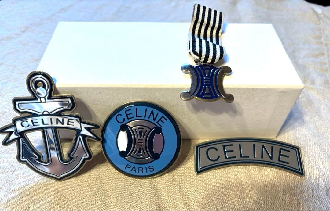 CELINE ブローチ 4点セット