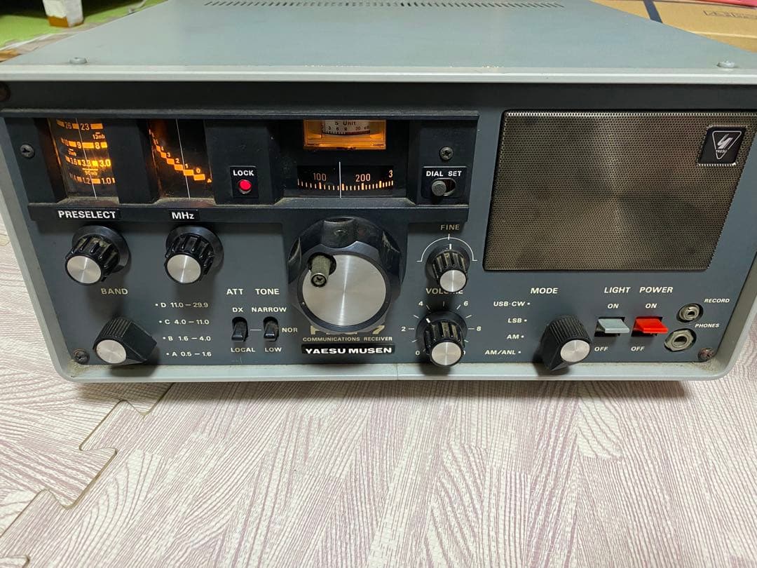 YAESU MUSEN FRG-7 受信機　八重洲無線
