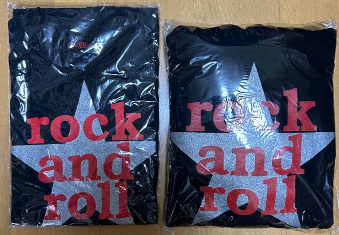 値下げ中　(2点セット) B'z rock and roll パーカー・Tシャツ