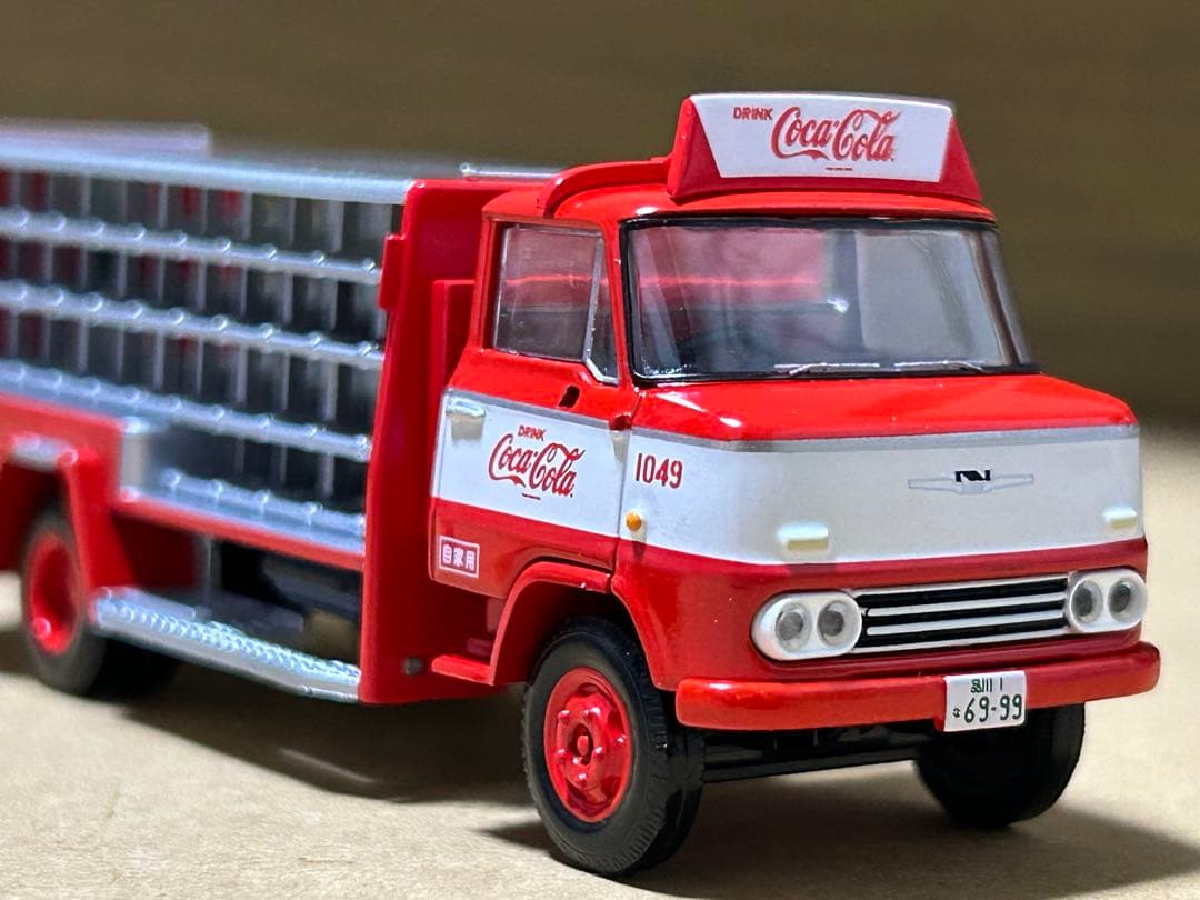 トミカリミテッドヴィンテージ コカコーラ 2台セット