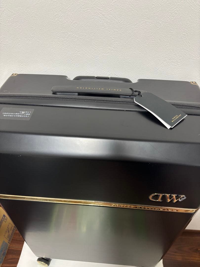 新品　ダニエルウェリントン Daniel Wellington スーツケース