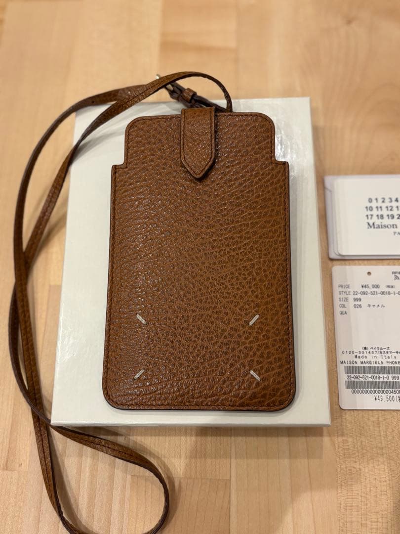 マルジェラ　スマホショルダー