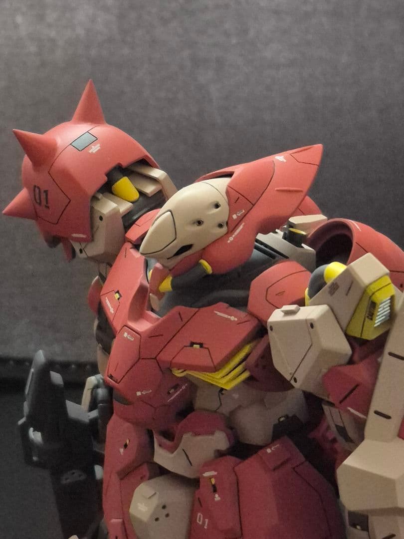 本日20時までの限定値下げバンダイHGメッサー改修完成品