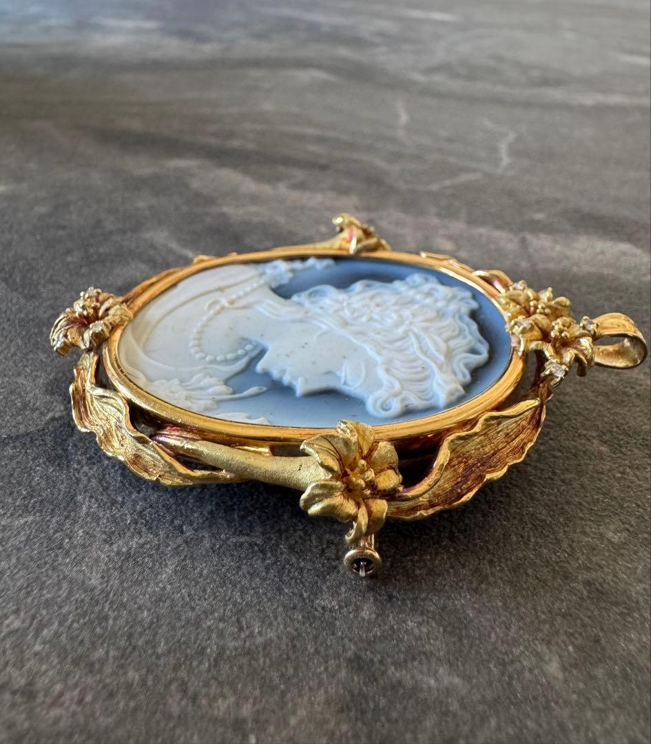 シェルカメオ　ペンダントトップ兼ブローチ　K18刻印　総重量31g