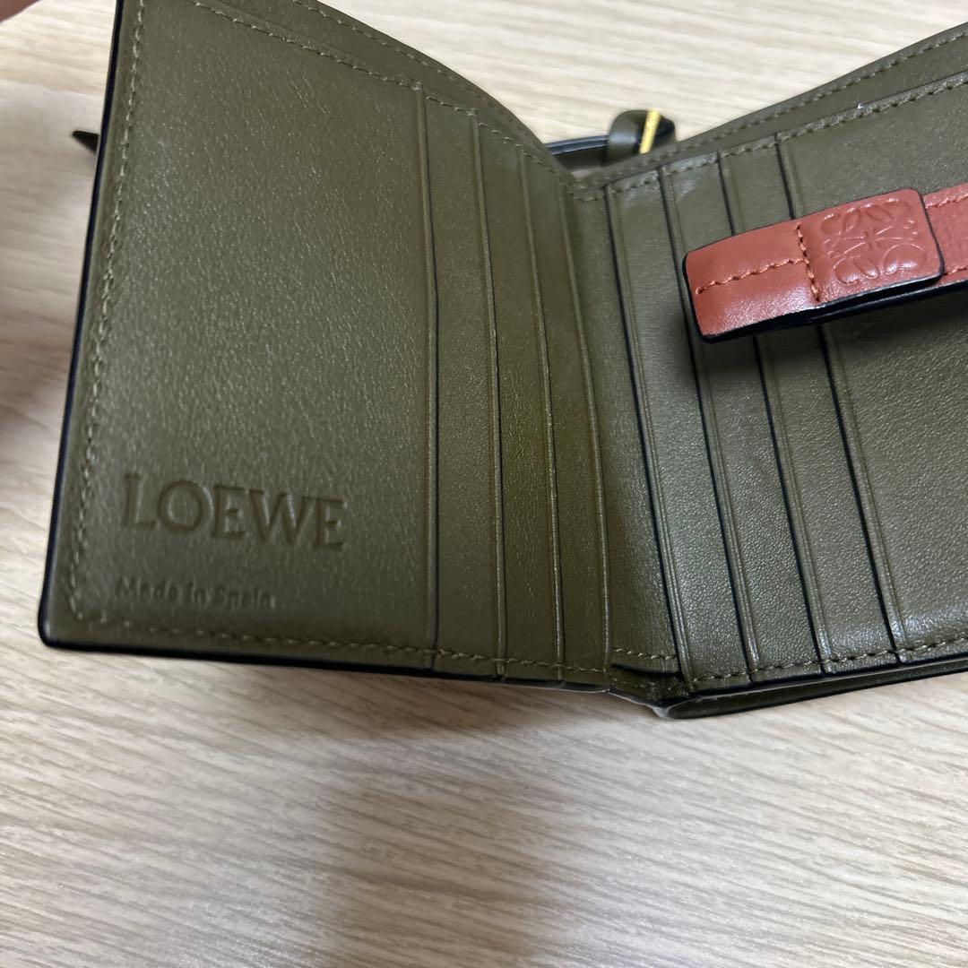 ロエベ 2つ折財布