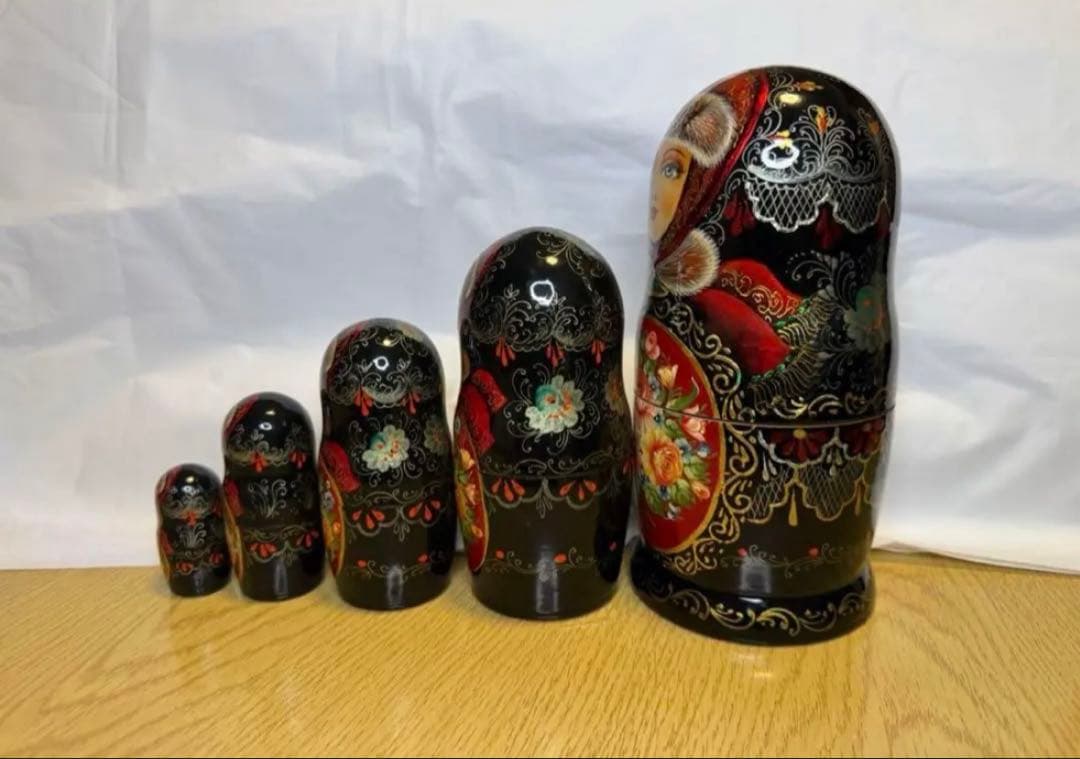 月末セール‼️ロシア　ヴィンテージ アーティスト作品、マトリョーシカ　5組。現状