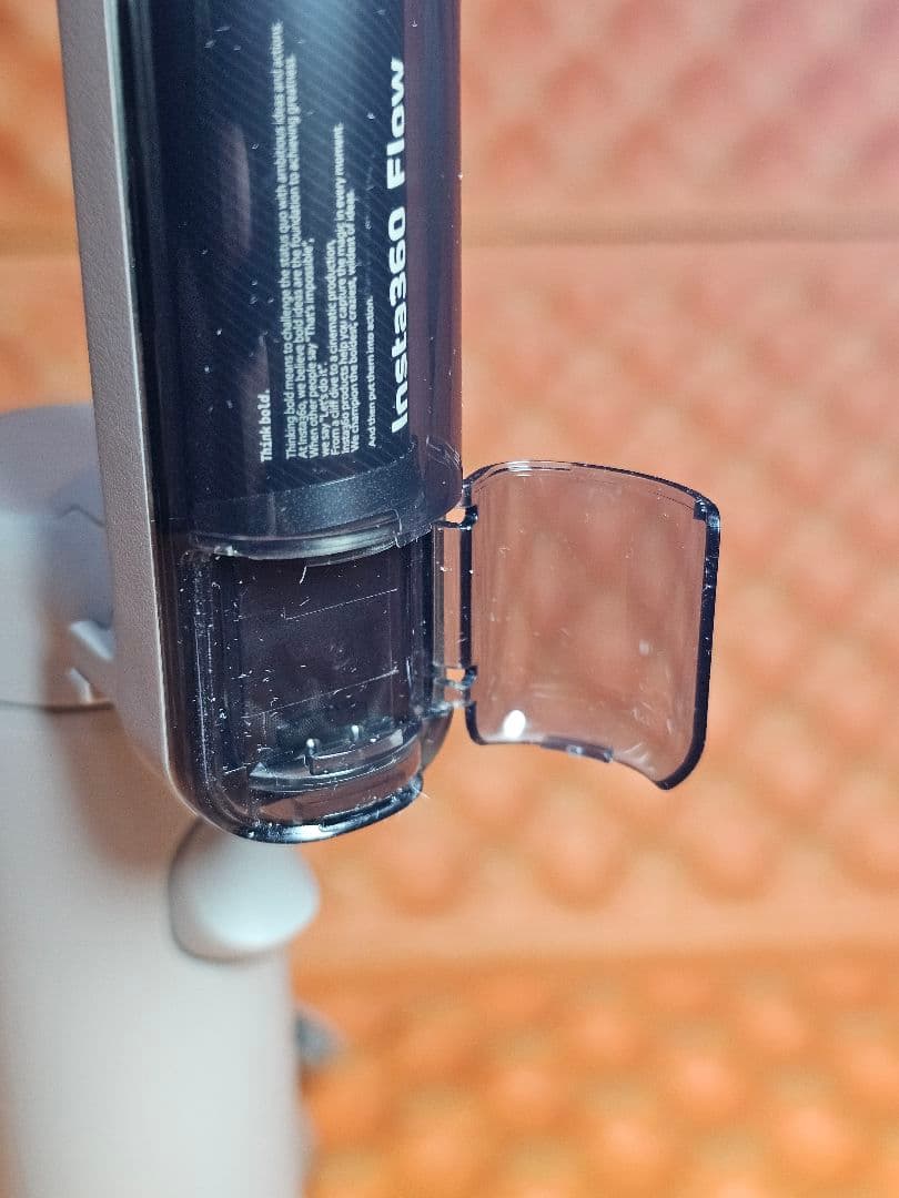 スマホアクセサリー insta 360 flow