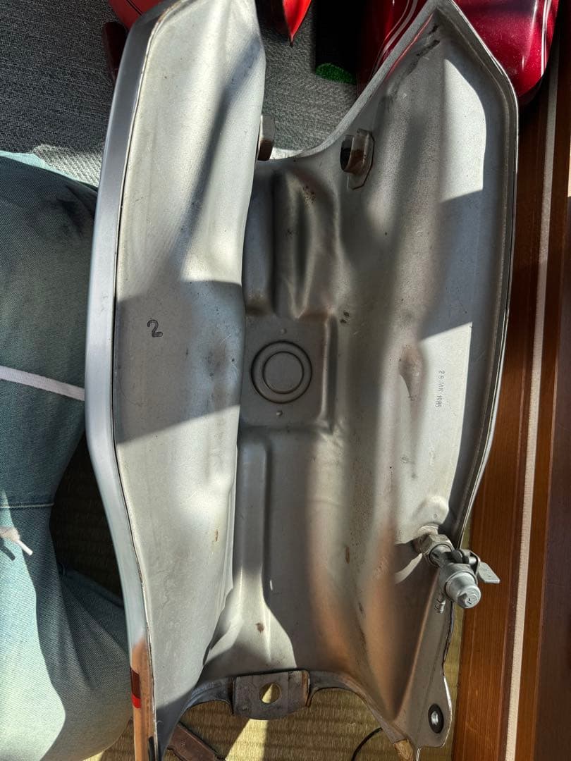 CB250N タンク　美品　サビほぼなし　ベース等に　バブ　HAWK 3