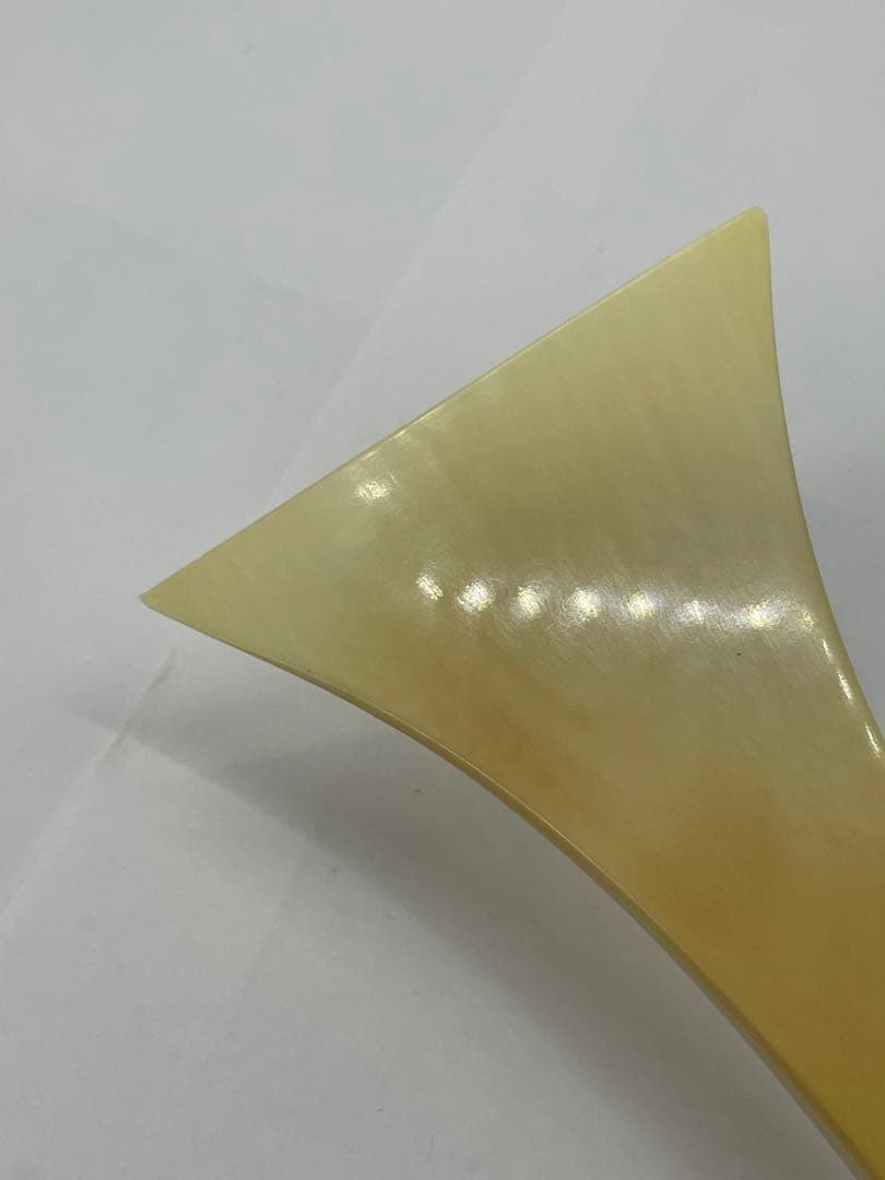 ヴィンテージ  天然素材　バチ　重さ約　119g　#723