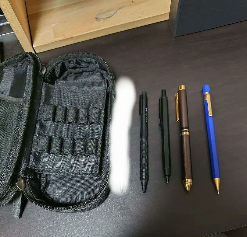 引退品 シャープペンシルまとめ売り ペンケース付き