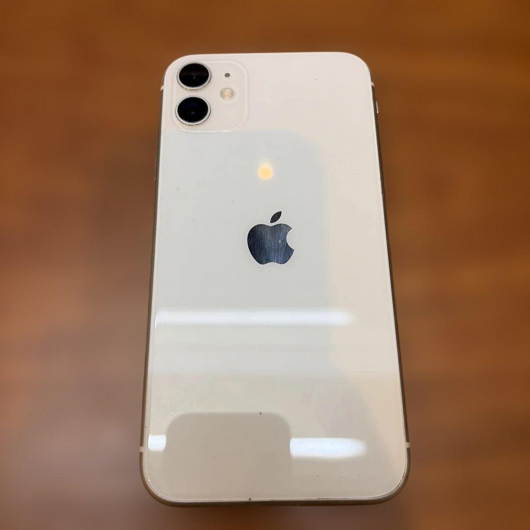 iPhone11 128GB ホワイトSIM フリー