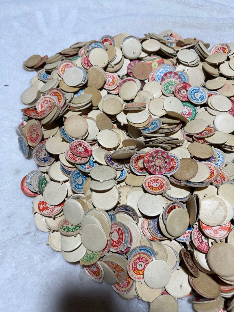 昭和レトロ　牛乳キャップ　希少　レアキャップ　ジャンクジャーナル　おすそ分け