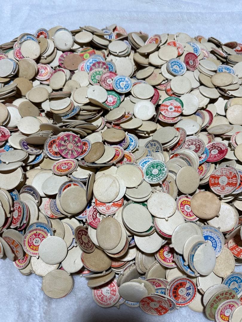 昭和レトロ　牛乳キャップ　希少　レアキャップ　ジャンクジャーナル　おすそ分け