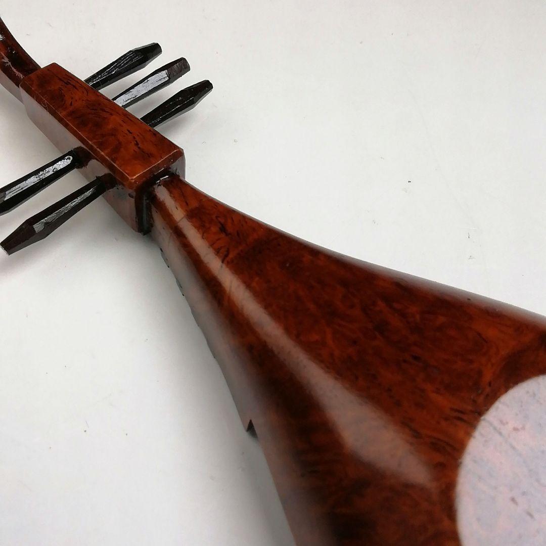 Ｔ９０１　香合　『秋草蒔絵　花梨造り』『琵琶香合』『道場宗廣 造』　共箱　茶道具