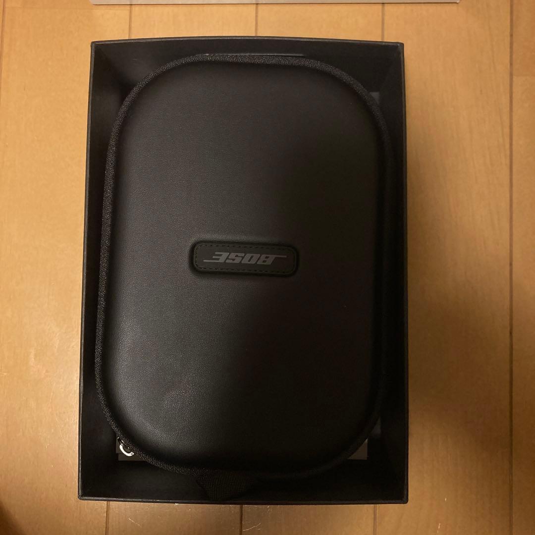 ^*^様 美品❗️Bose QuietComfort 35 ワイヤレスヘッドホン
