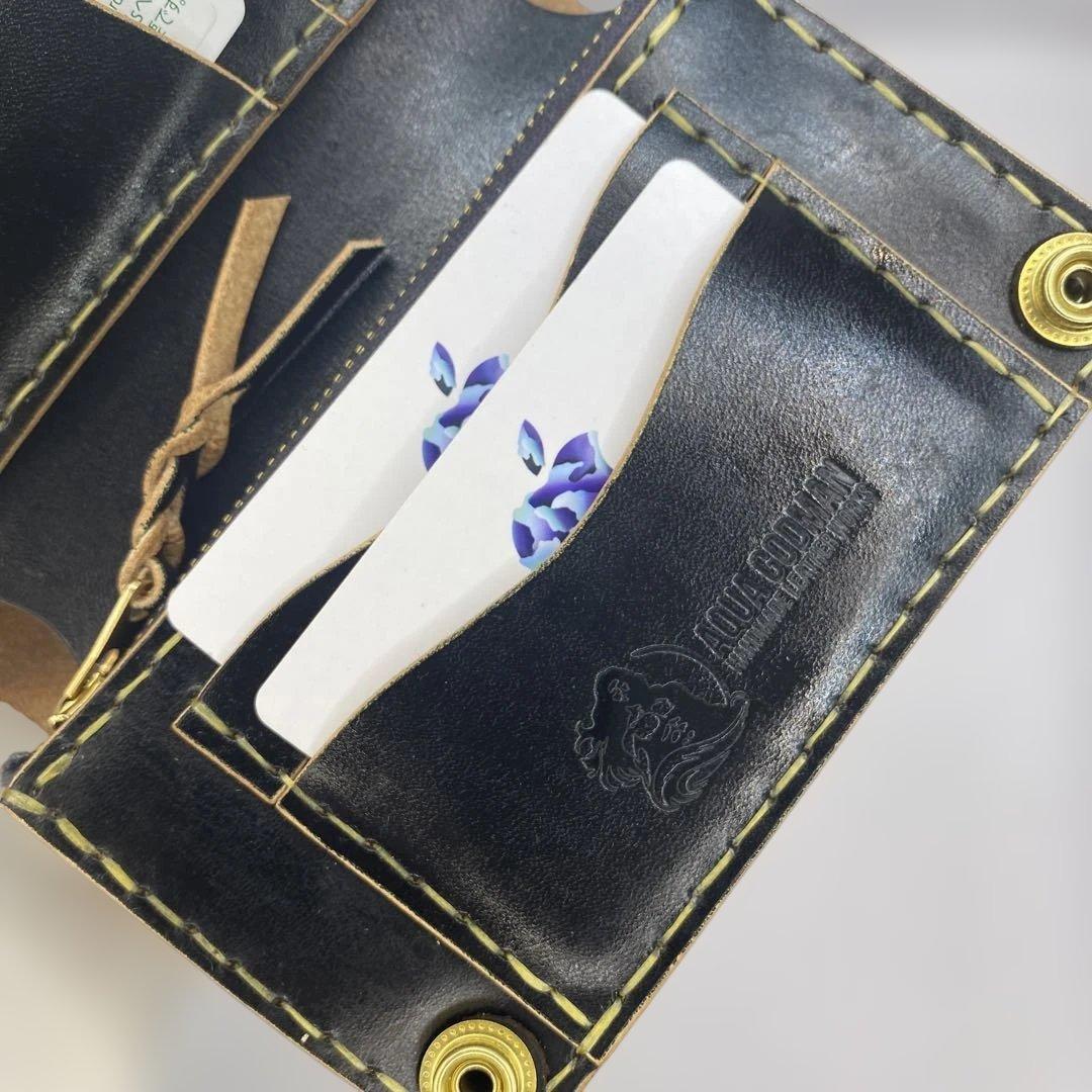 人気の折らずお札収納 丘染めブラックの無骨トラッカーウォレット T-MTW726